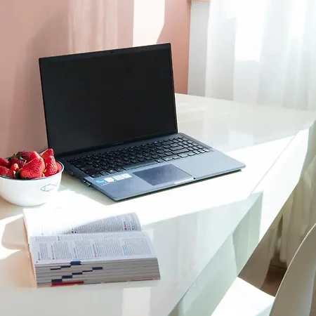 Nadi Con Vista Mare A By Yohome アパート ペザロ