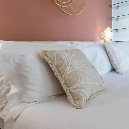 Nadi Con Vista Mare A By Yohome *