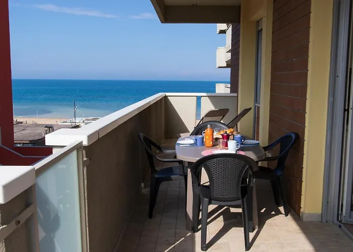 Nadi Con Vista Mare A By Yohome Pesaro